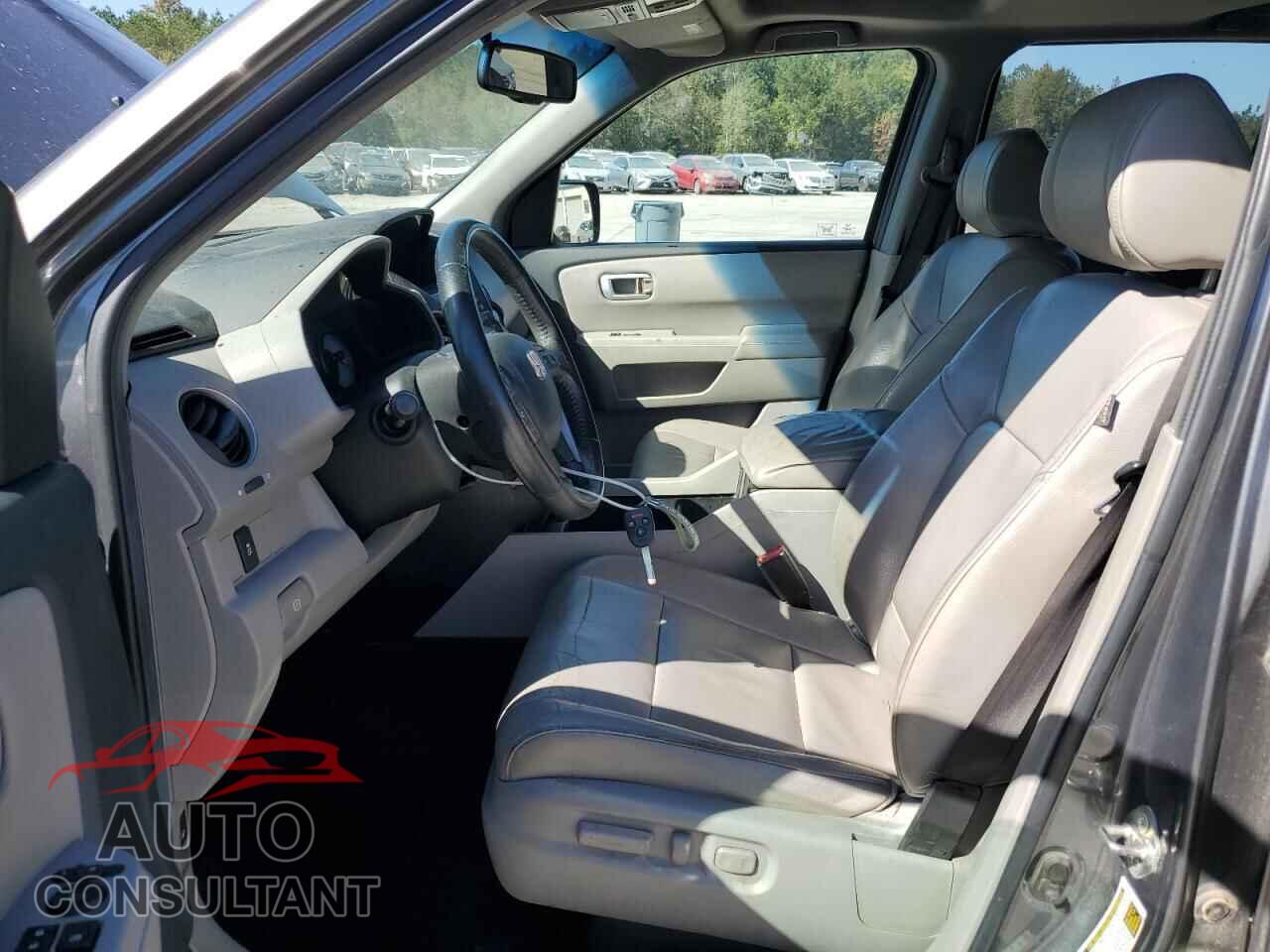 HONDA PILOT 2012 - 5FNYF4H63CB047675