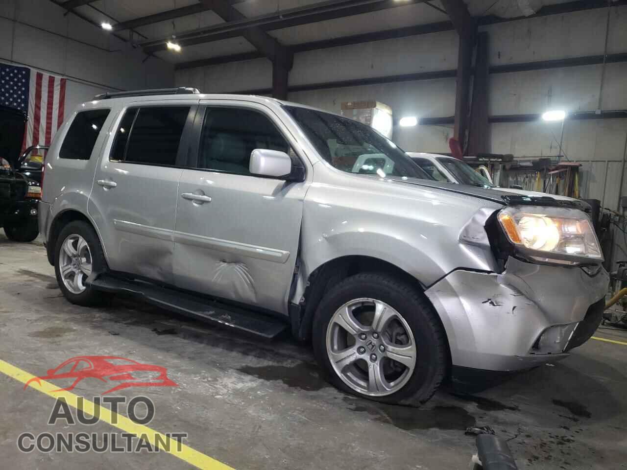 HONDA PILOT 2015 - 5FNYF4H48FB042975