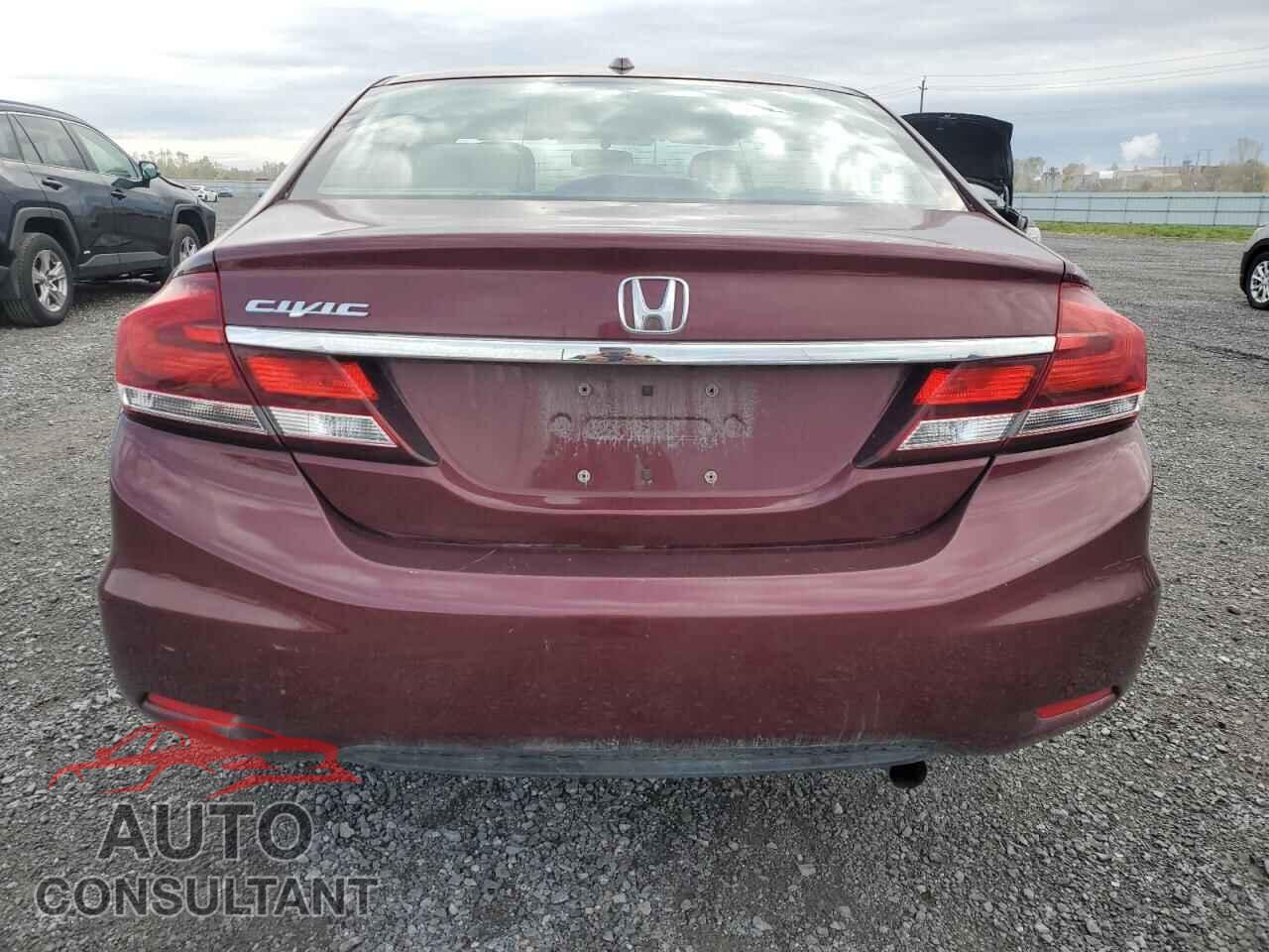 HONDA CIVIC 2013 - 2HGFB2E40DH016133