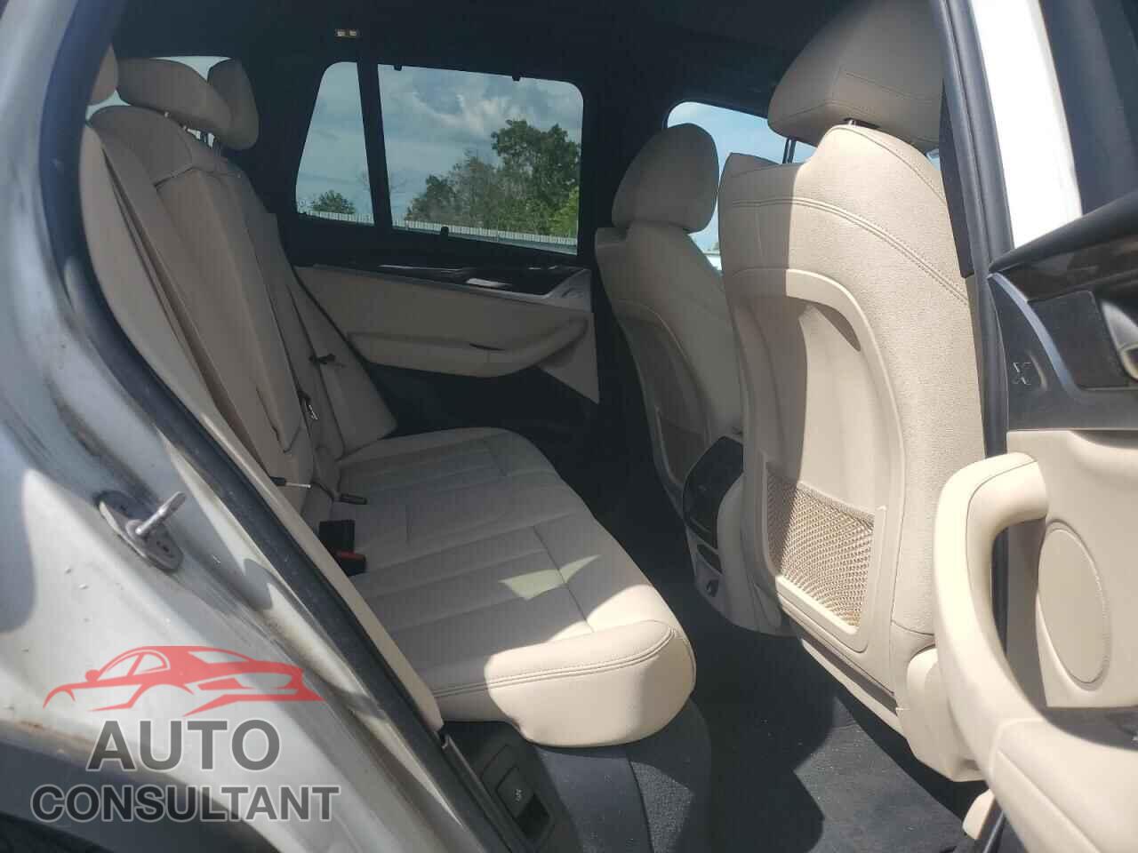 BMW X3 2019 - 5UXTR9C53KLR09235