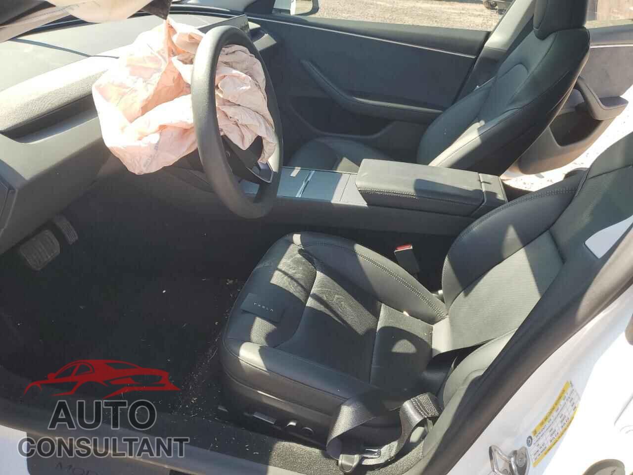 TESLA MODEL 3 2024 - 5YJ3E1EB4RF768223