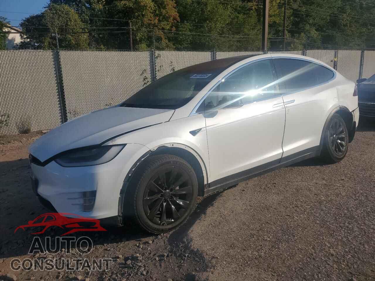 TESLA MODEL X 2017 - 5YJXCBE28HF059287