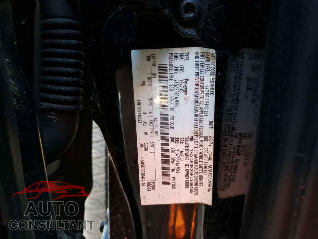FORD FOCUS 2015 - 1FADP3F25FL246465