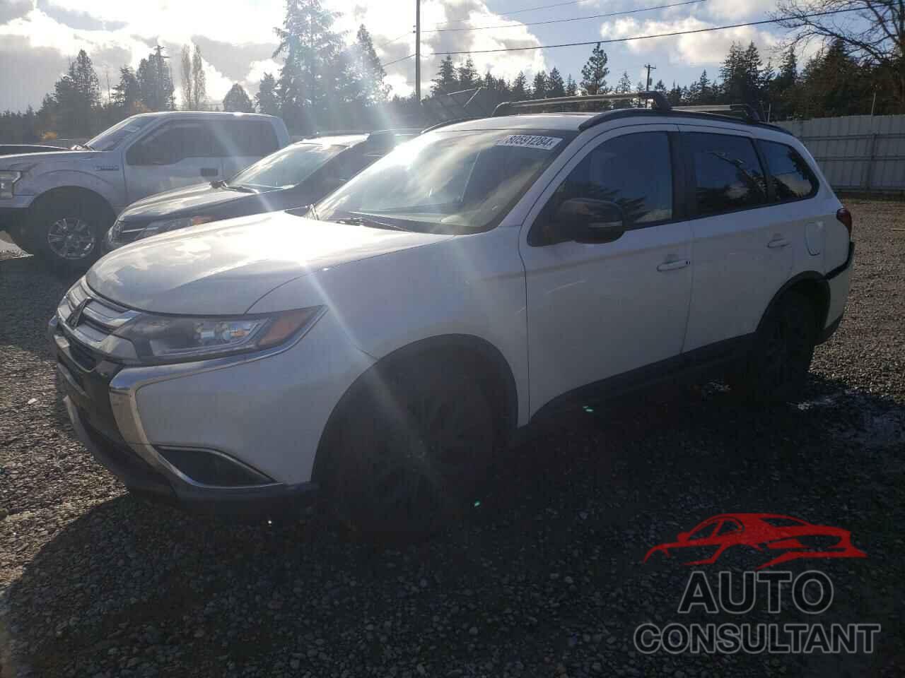 MITSUBISHI OUTLANDER 2018 - JA4AZ3A34JZ029688