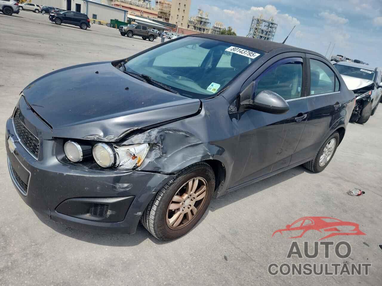 CHEVROLET SONIC 2013 - 1G1JC5SH3D4109975