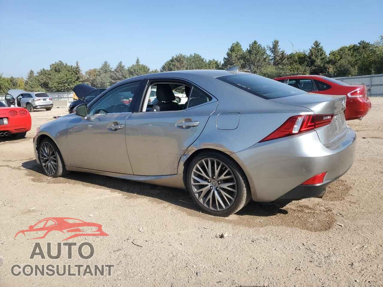 LEXUS IS 2015 - JTHCF1D28F5021122