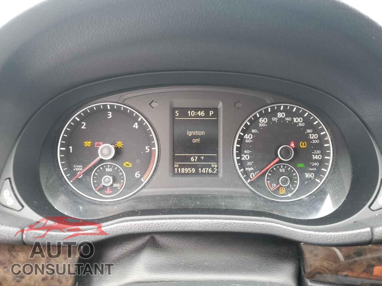 VOLKSWAGEN PASSAT 2014 - 1VWCN7A35EC089857