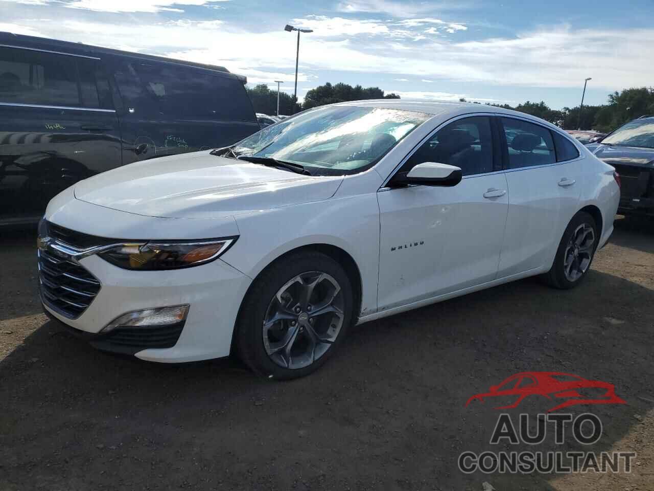 CHEVROLET MALIBU 2023 - 1G1ZD5ST9PF140399