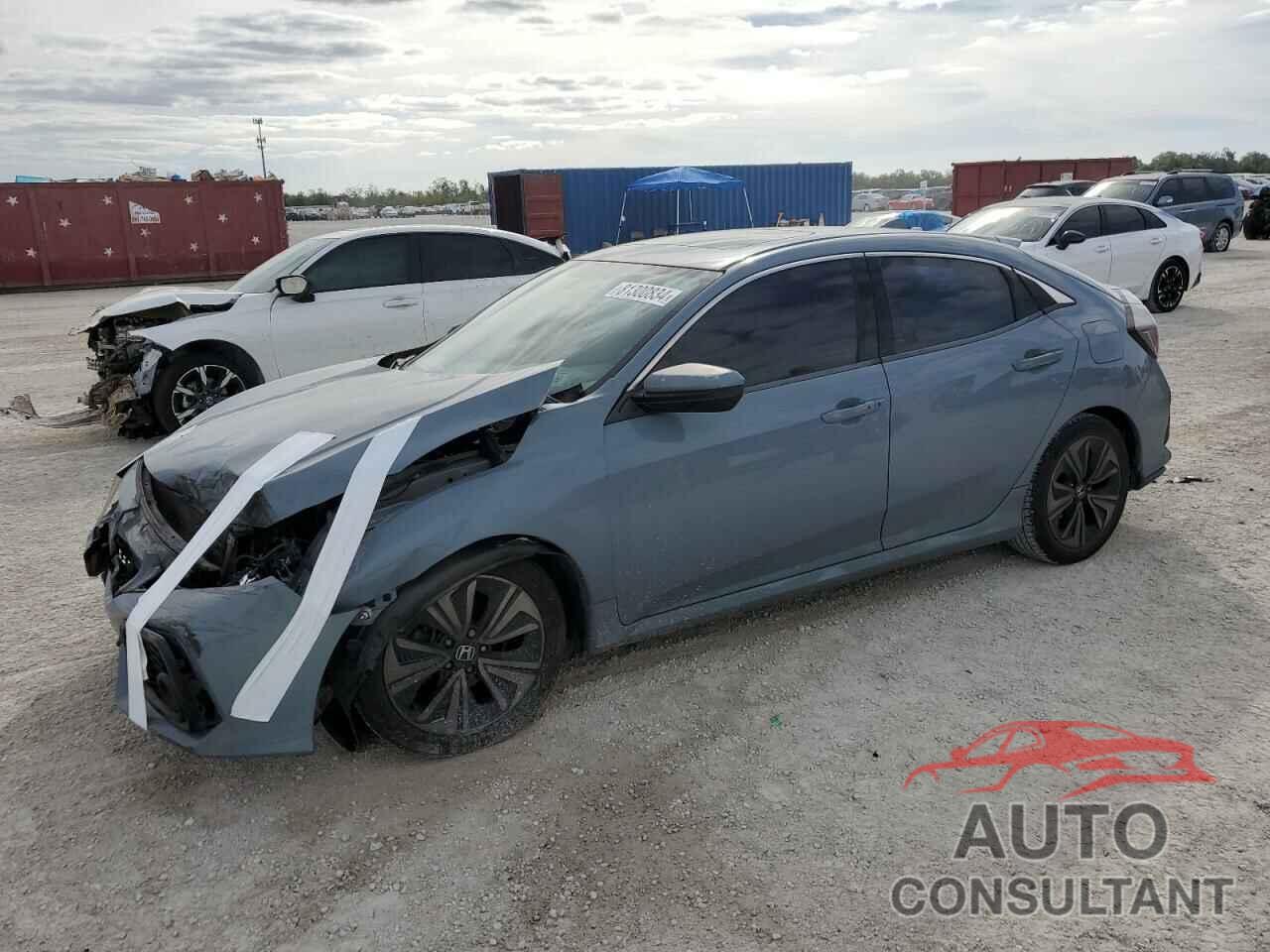 HONDA CIVIC 2017 - SHHFK7H51HU229196