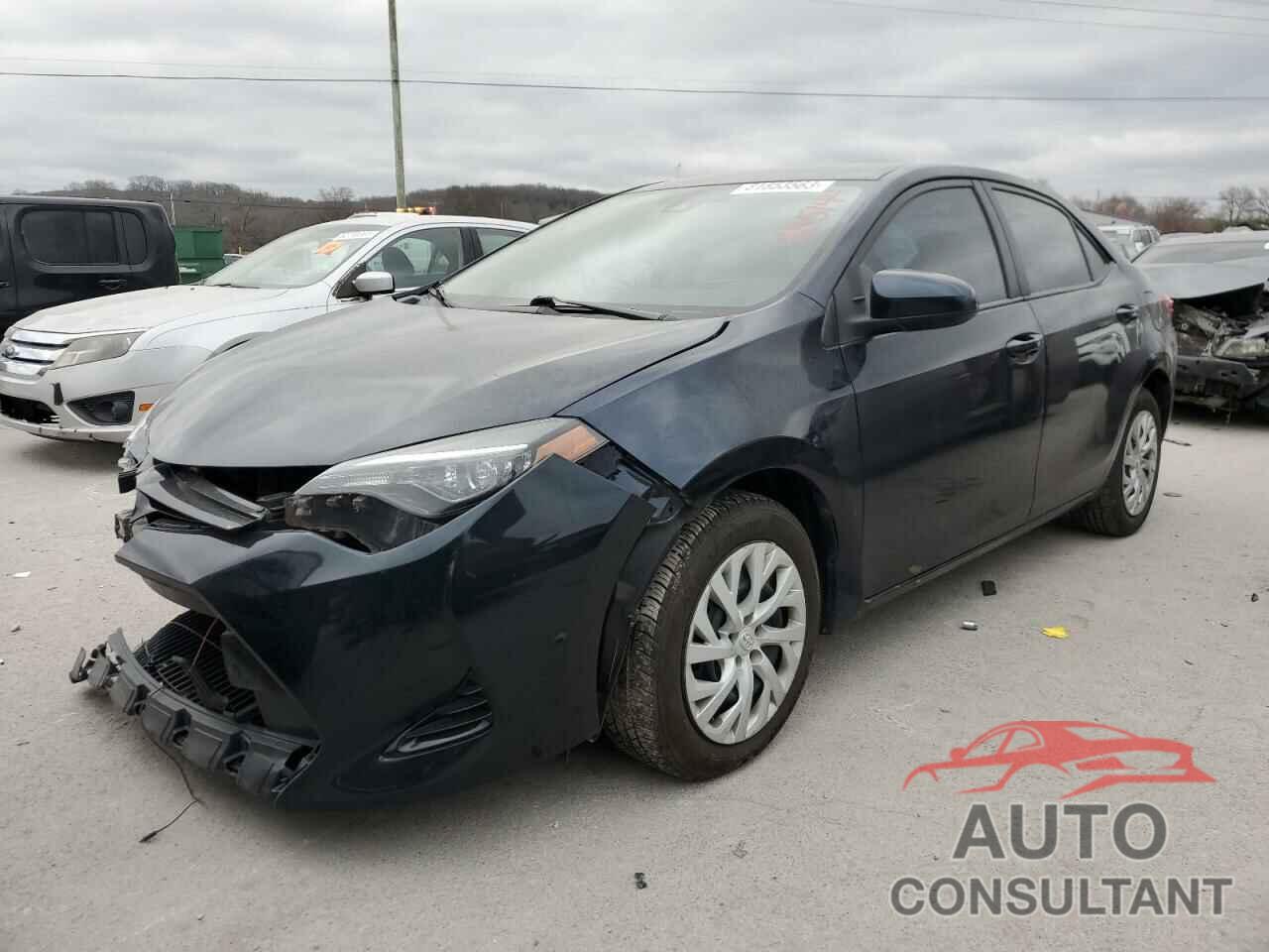 TOYOTA COROLLA 2018 - 5YFBURHE0JP855144
