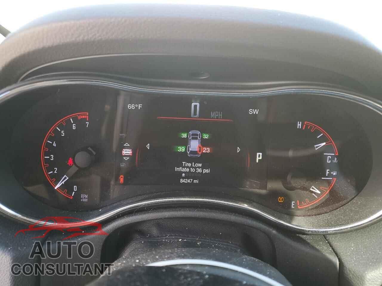 DODGE DURANGO 2015 - 1C4RDJDG2FC110323