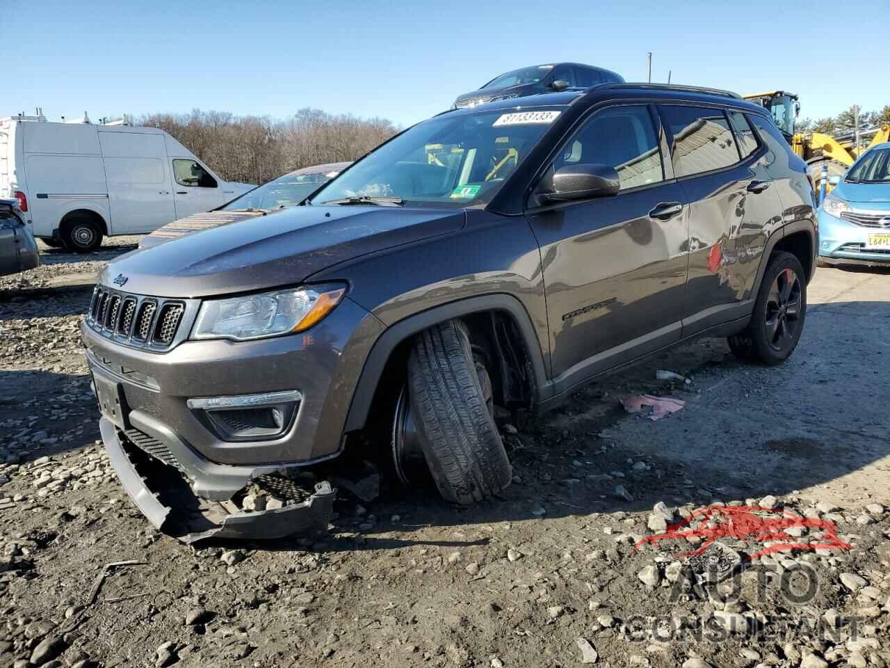 JEEP COMPASS 2018 - 3C4NJDBB0JT320447