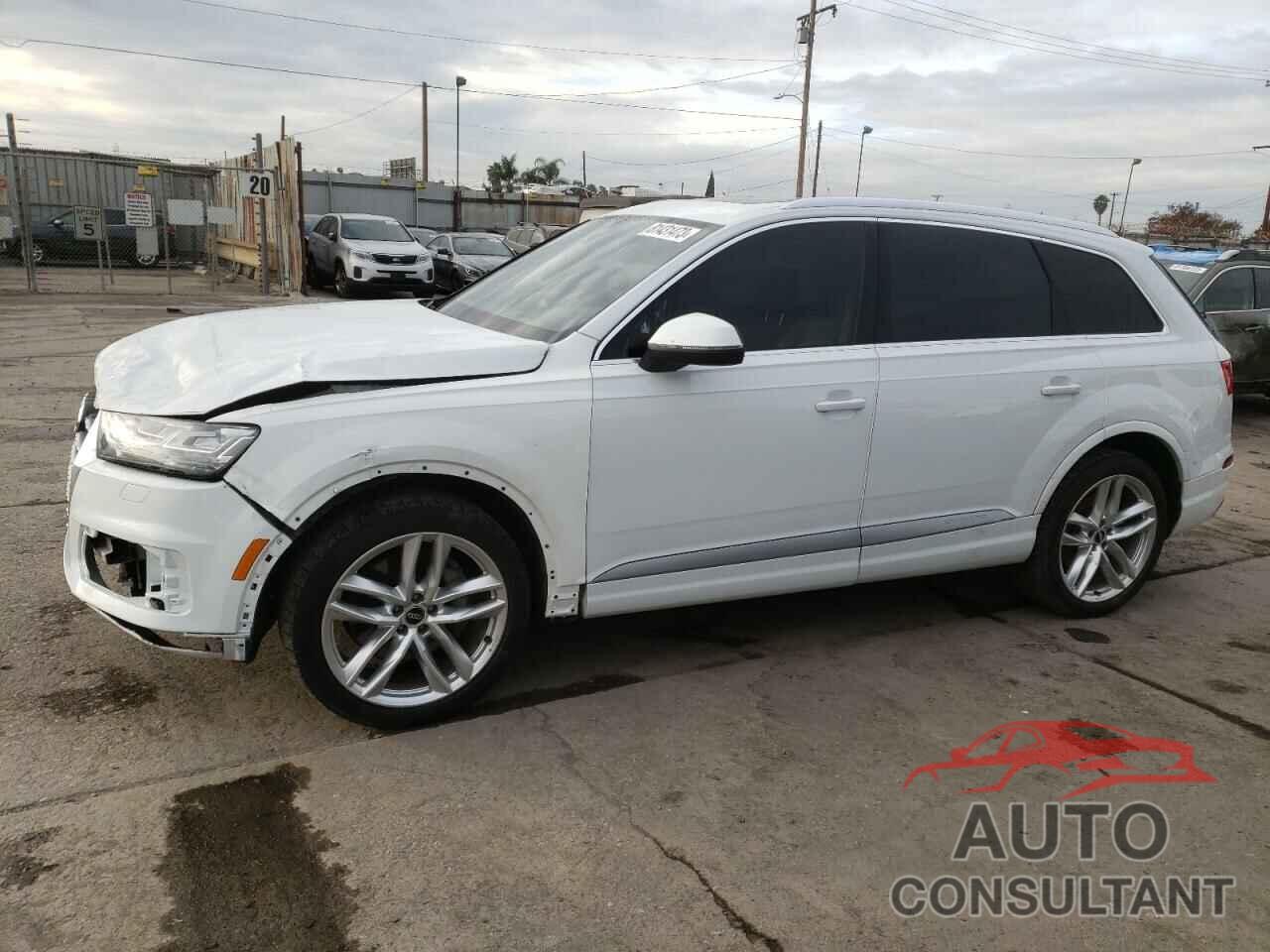 AUDI Q7 2018 - WA1VAAF79JD010897