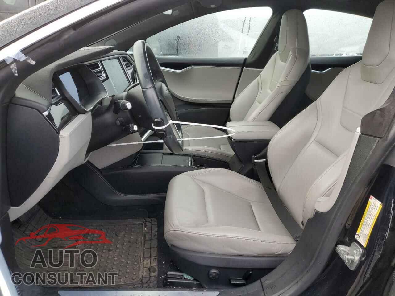 TESLA MODEL S 2015 - 5YJSA1S25FF082277