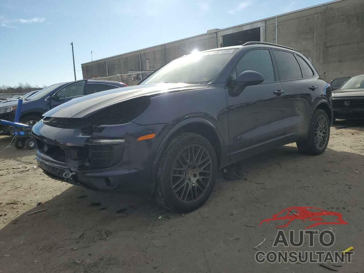 PORSCHE CAYENNE 2018 - WP1AA2A24JKA02058