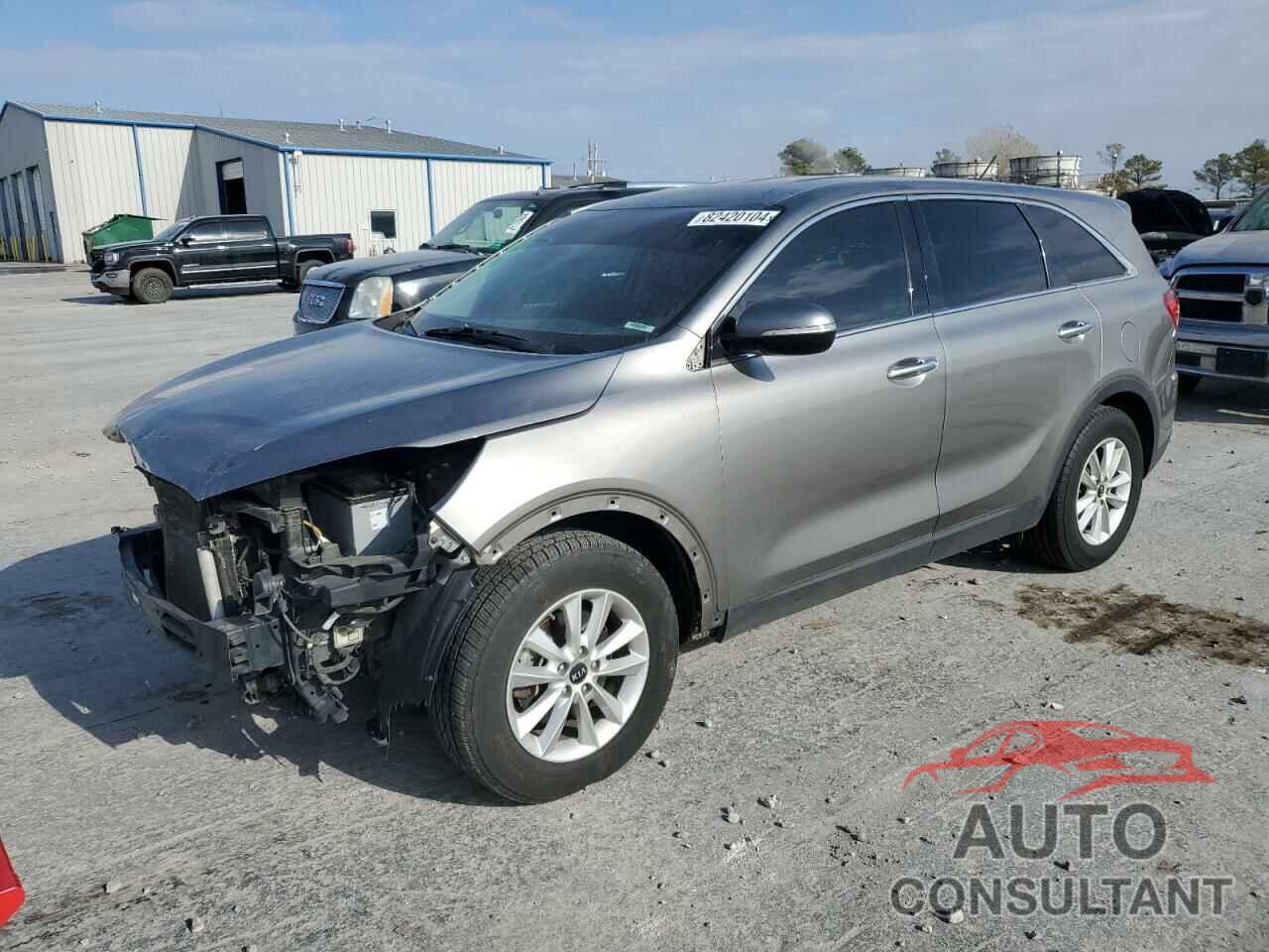 KIA SORENTO 2019 - 5XYPG4A52KG480938