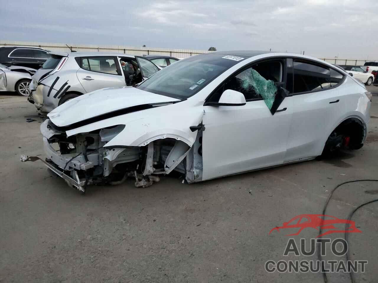 TESLA MODEL Y 2023 - 7SAYGDEF7PF607062