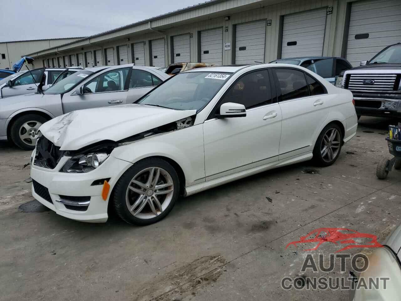 MERCEDES-BENZ C-CLASS 2012 - WDDGF8BB0CF855329