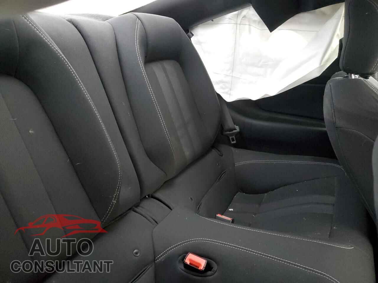FORD MUSTANG 2020 - 1FA6P8CF5L5102900