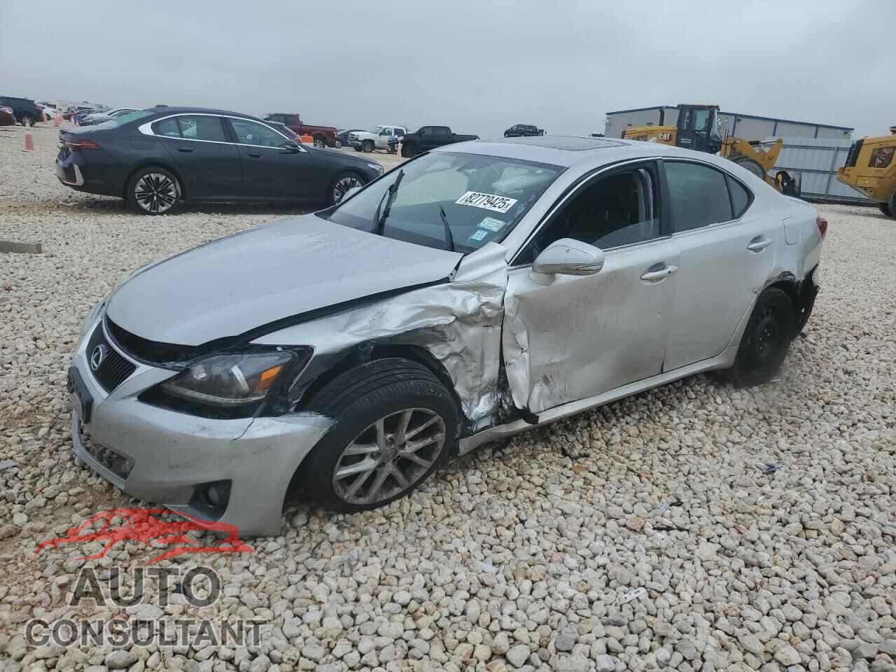 LEXUS IS 2013 - JTHCF5C22D5062075