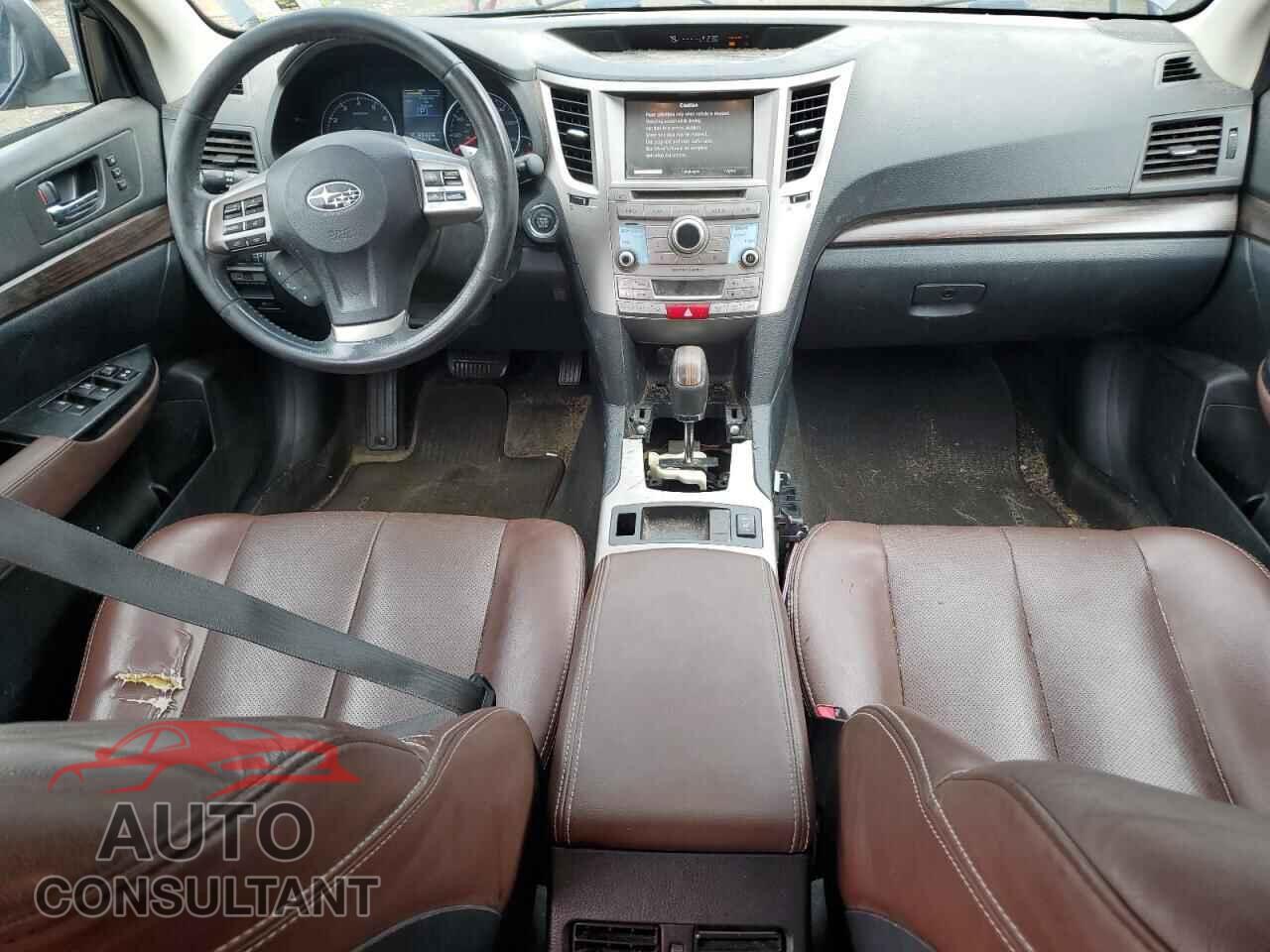 SUBARU OUTBACK 2014 - 4S4BRBPC7E3266871