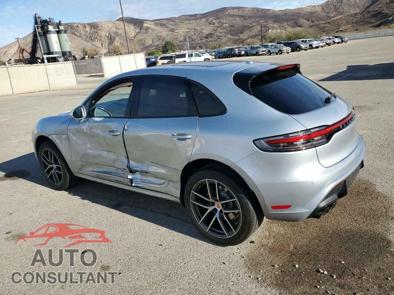 PORSCHE MACAN BASE 2024 - WP1AA2A55RLB08874