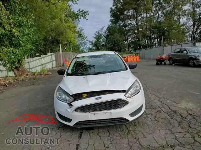 FORD FOCUS 2016 - 1FADP3E25GL301788