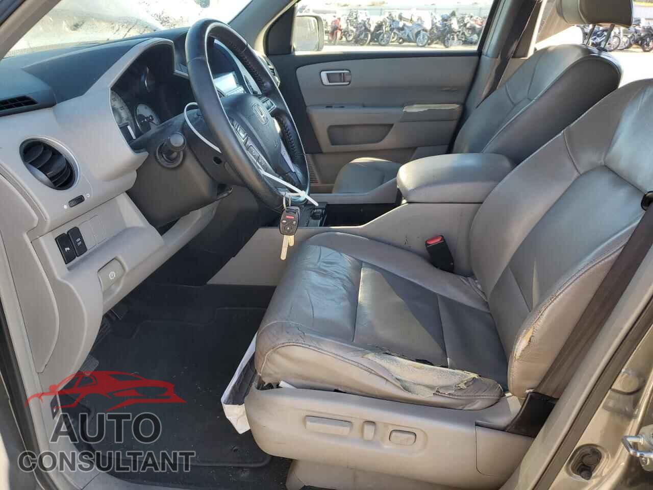 HONDA PILOT 2009 - 5FNYF38809B003718