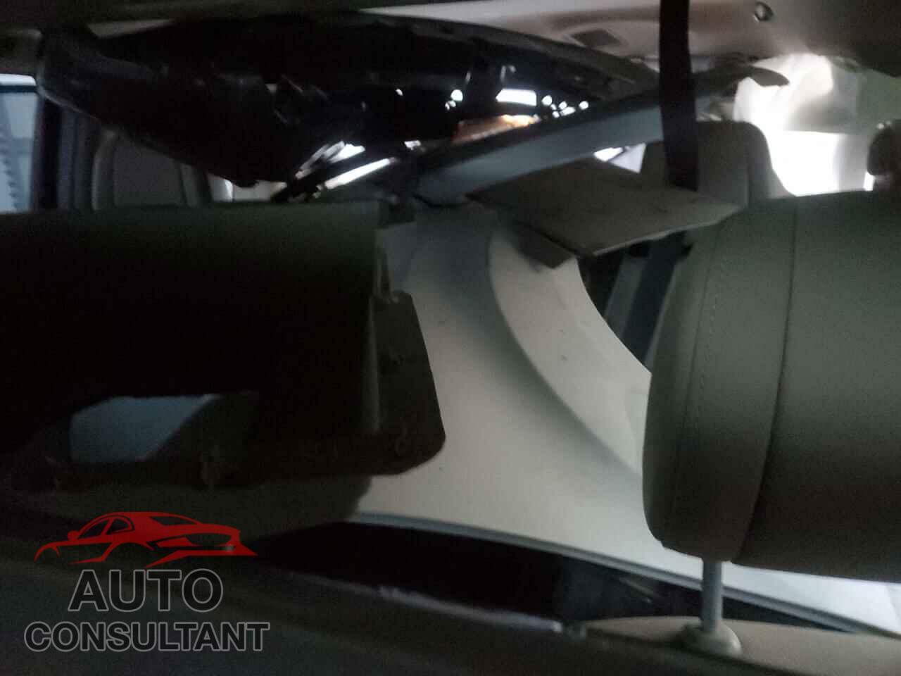 HONDA PILOT 2013 - 5FNYF3H98DB030327