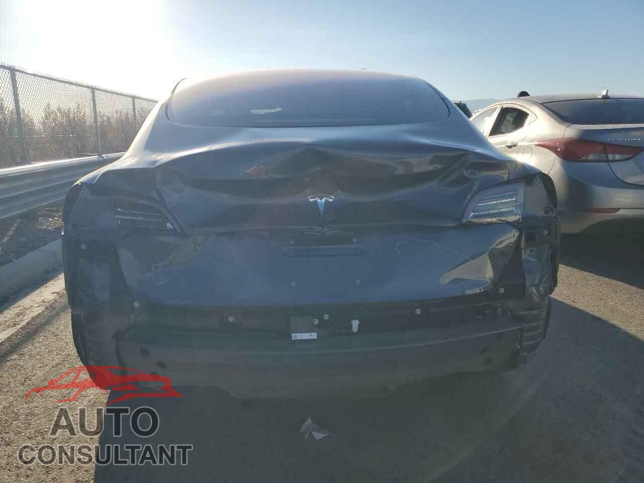 TESLA MODEL 3 2018 - 5YJ3E1EA2JF041304