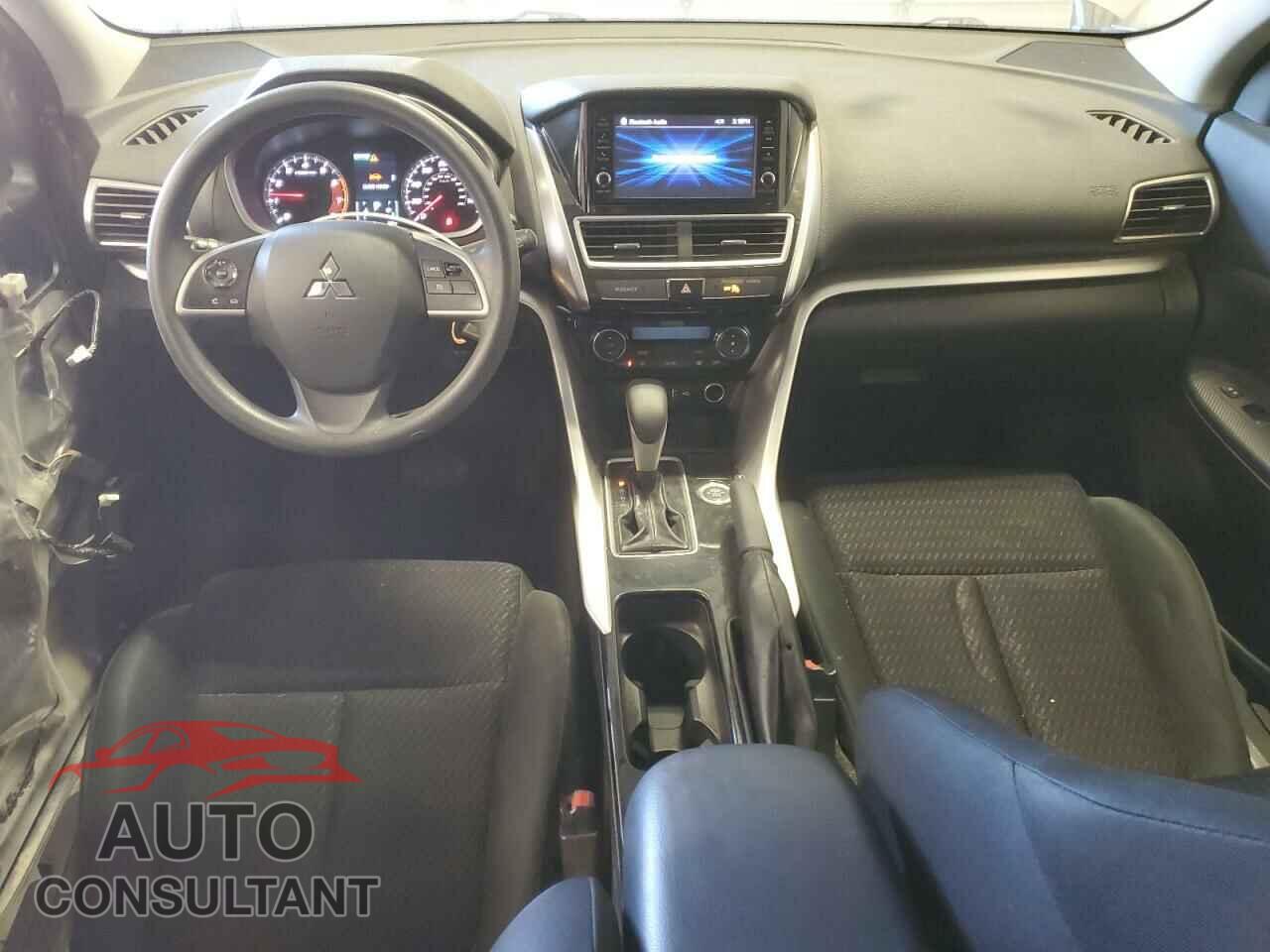 MITSUBISHI ECLIPSE 2018 - JA4AT3AA5JZ050579