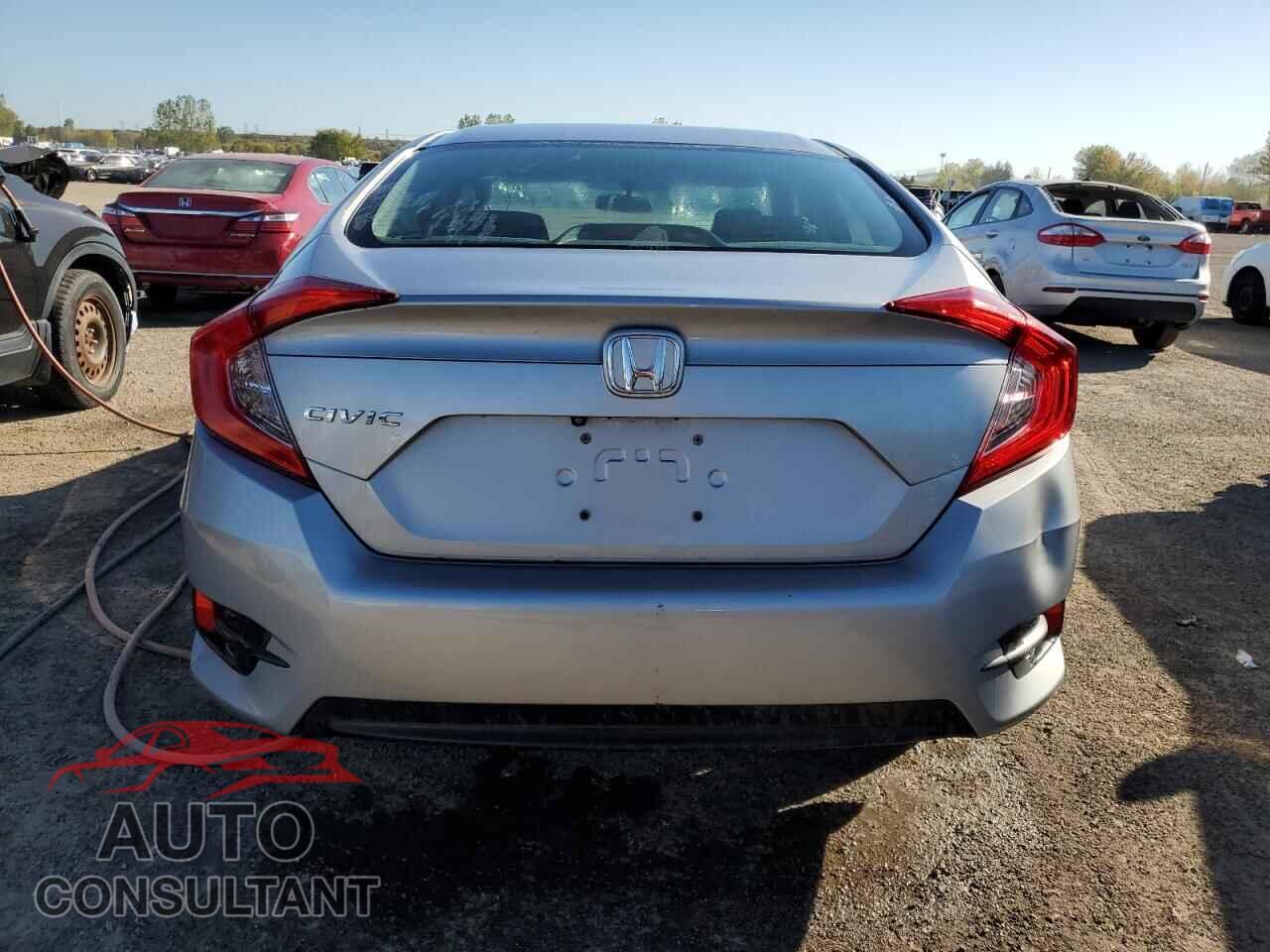 HONDA CIVIC 2017 - 2HGFC2F89HH005202