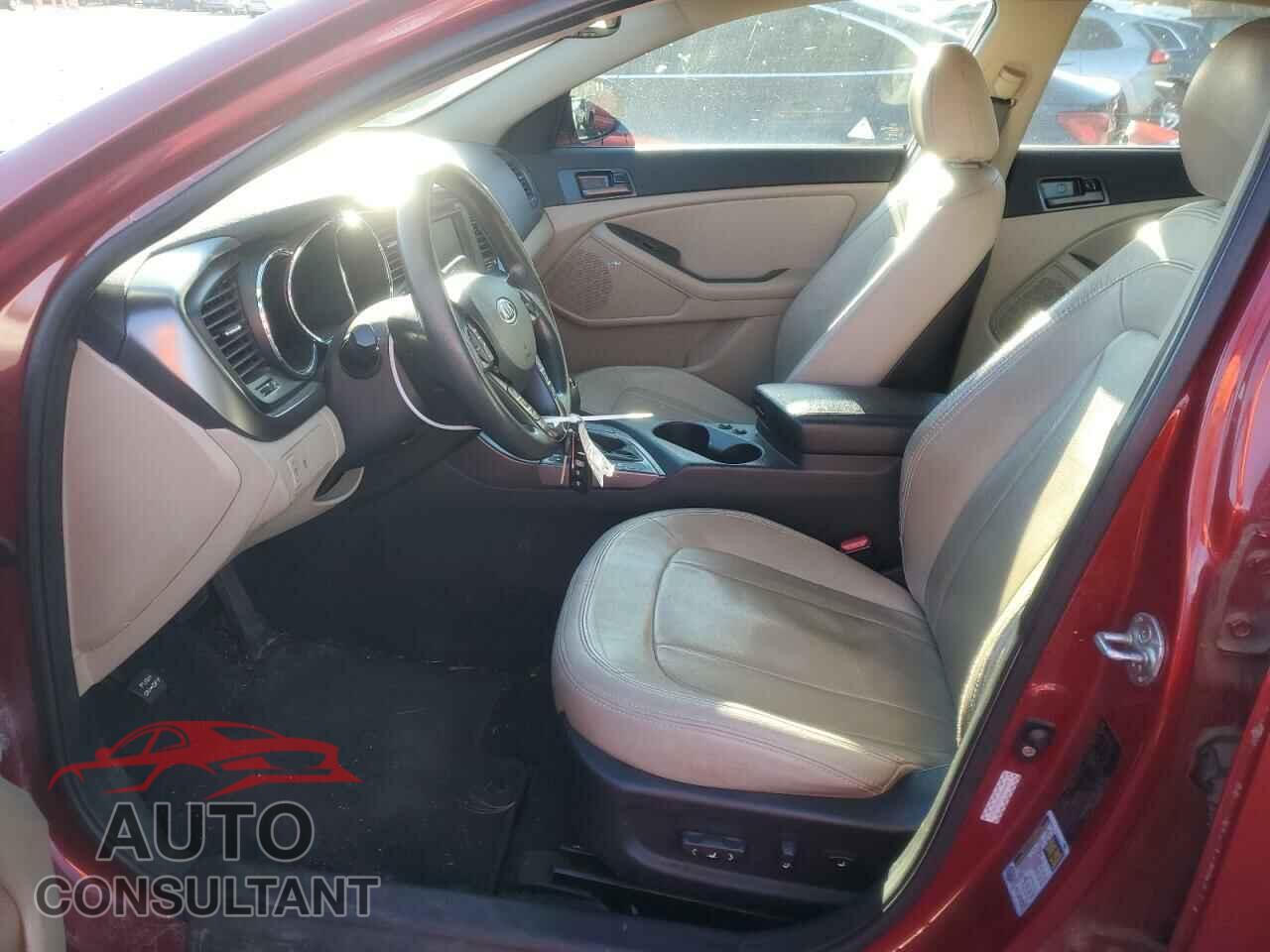 KIA OPTIMA 2011 - KNAGM4A71B5100293