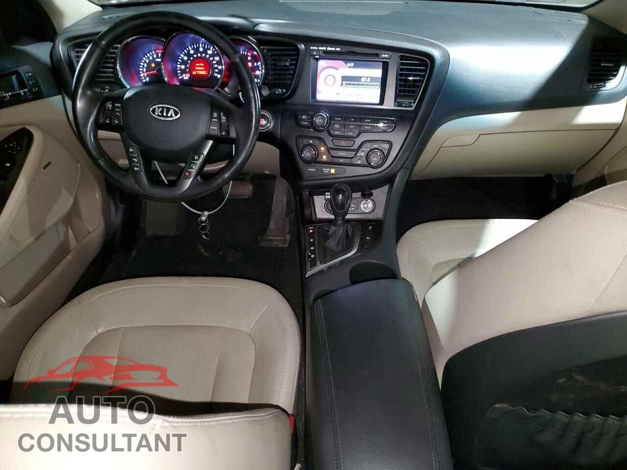 KIA OPTIMA 2011 - KNAGN4A73B5086510