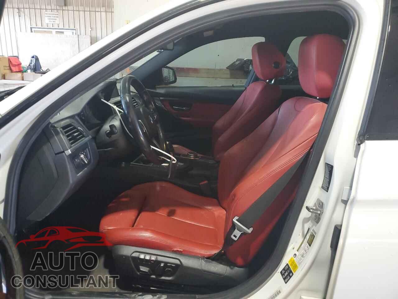 BMW 3 SERIES 2015 - WBA3B5C55FF961689
