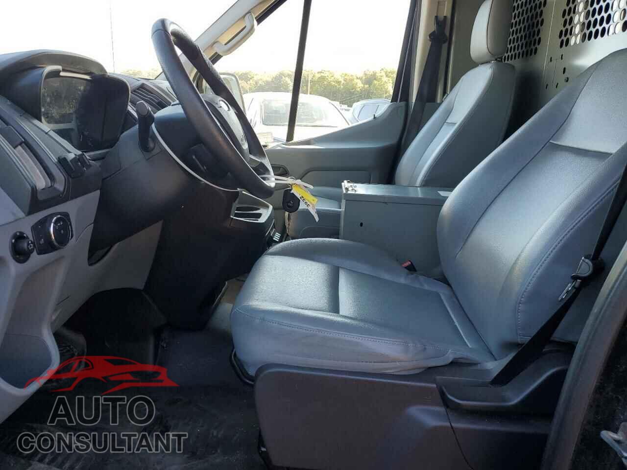FORD TRANSIT 2017 - 1FTYR2XM5HKB16128