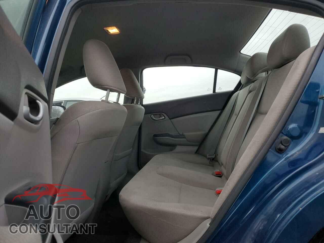 HONDA CIVIC 2012 - 2HGFB2E40CH013635