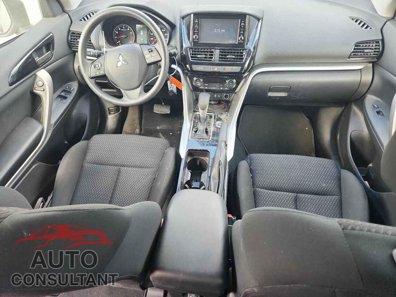 MITSUBISHI ECLIPSE 2023 - JA4ATUAA8PZ000435