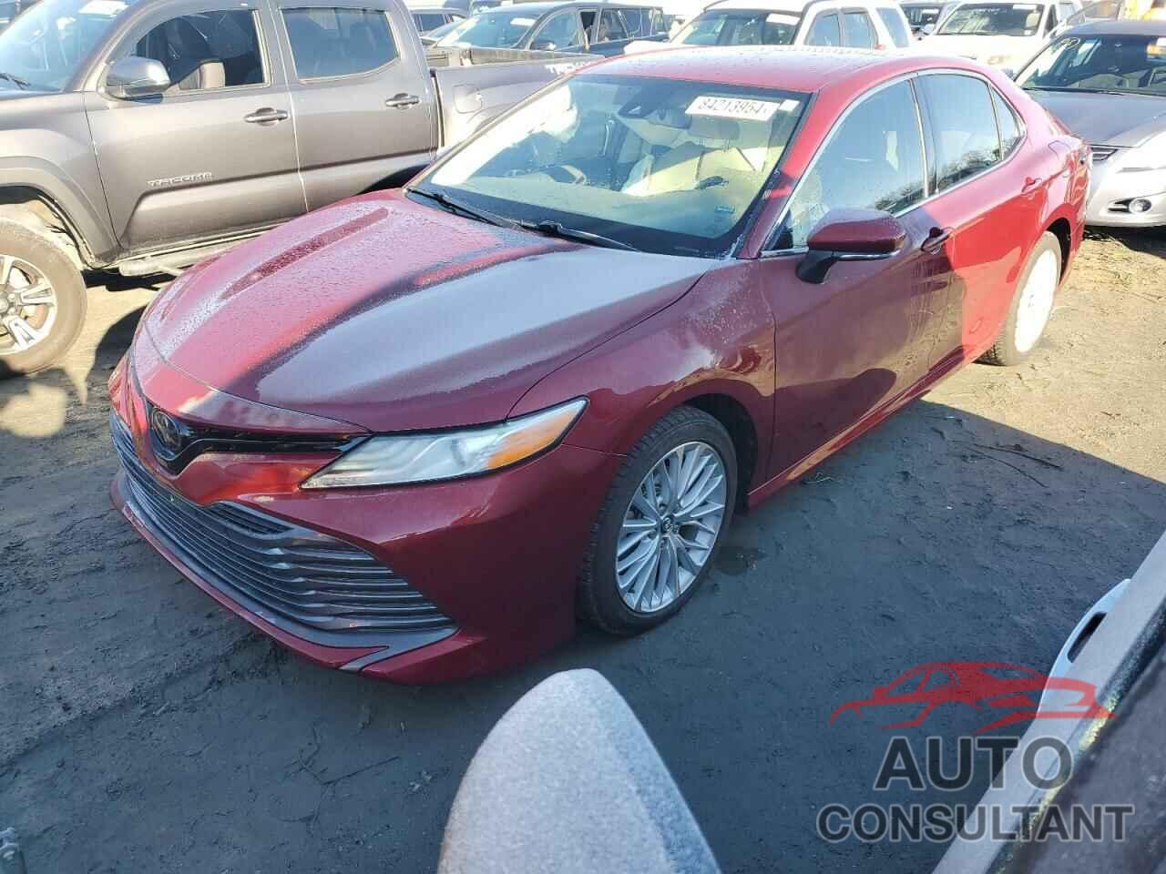 TOYOTA CAMRY 2019 - 4T1B11HK8KU825180