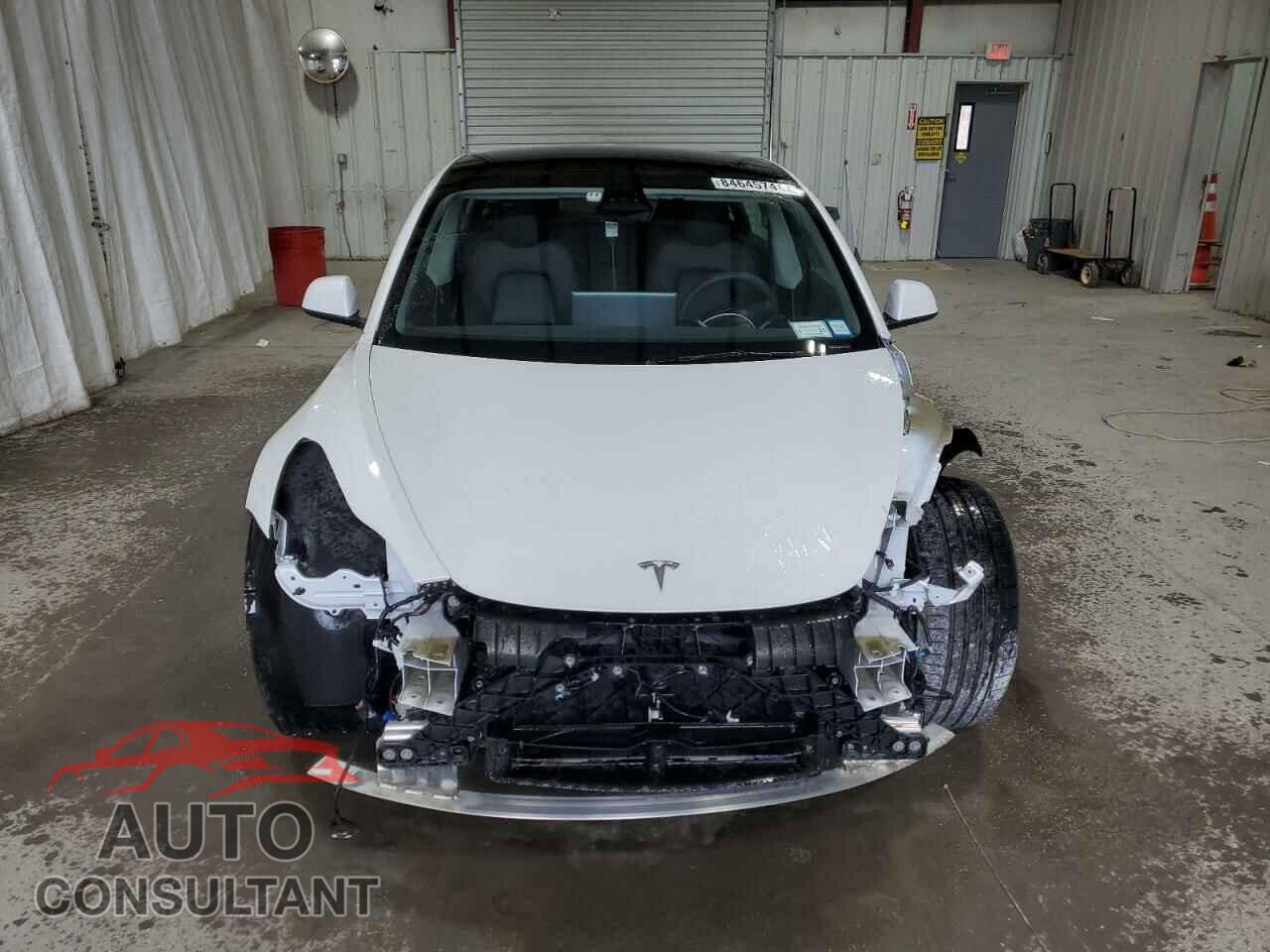TESLA MODEL 3 2023 - 5YJ3E1EC7PF553098