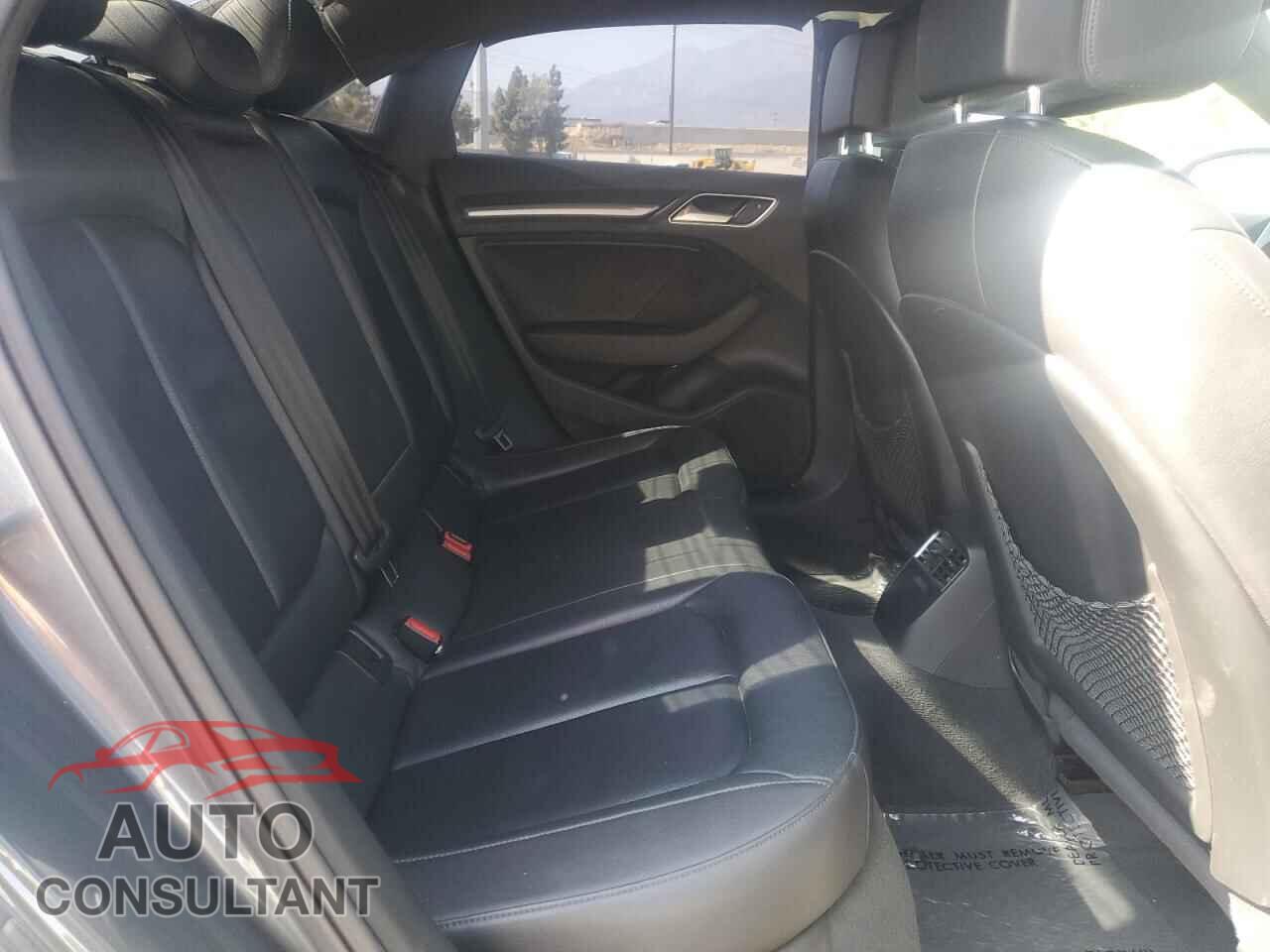AUDI A3 2016 - WAUA7GFF3G1104035