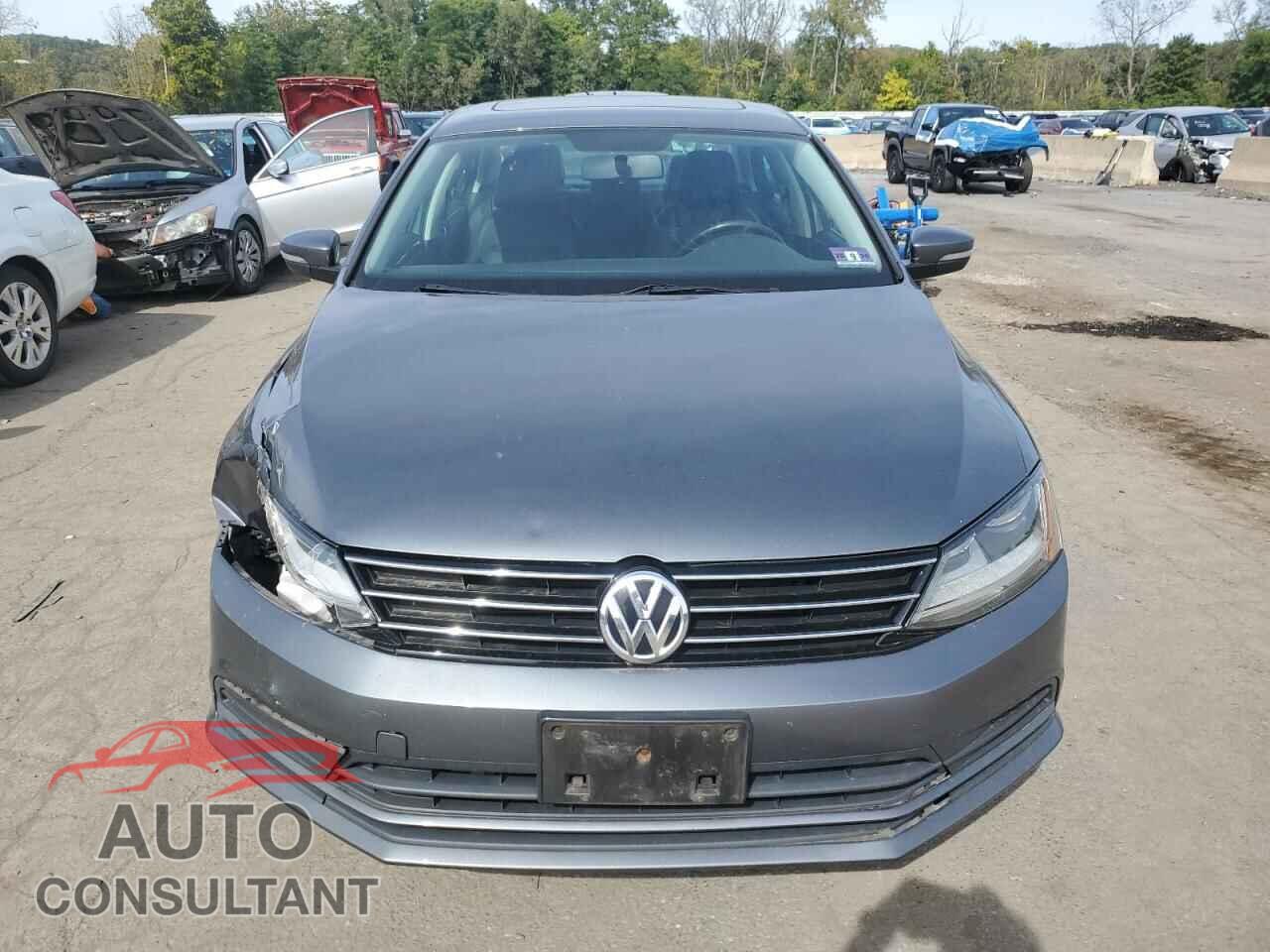 VOLKSWAGEN JETTA 2017 - 3VWDB7AJ3HM367377
