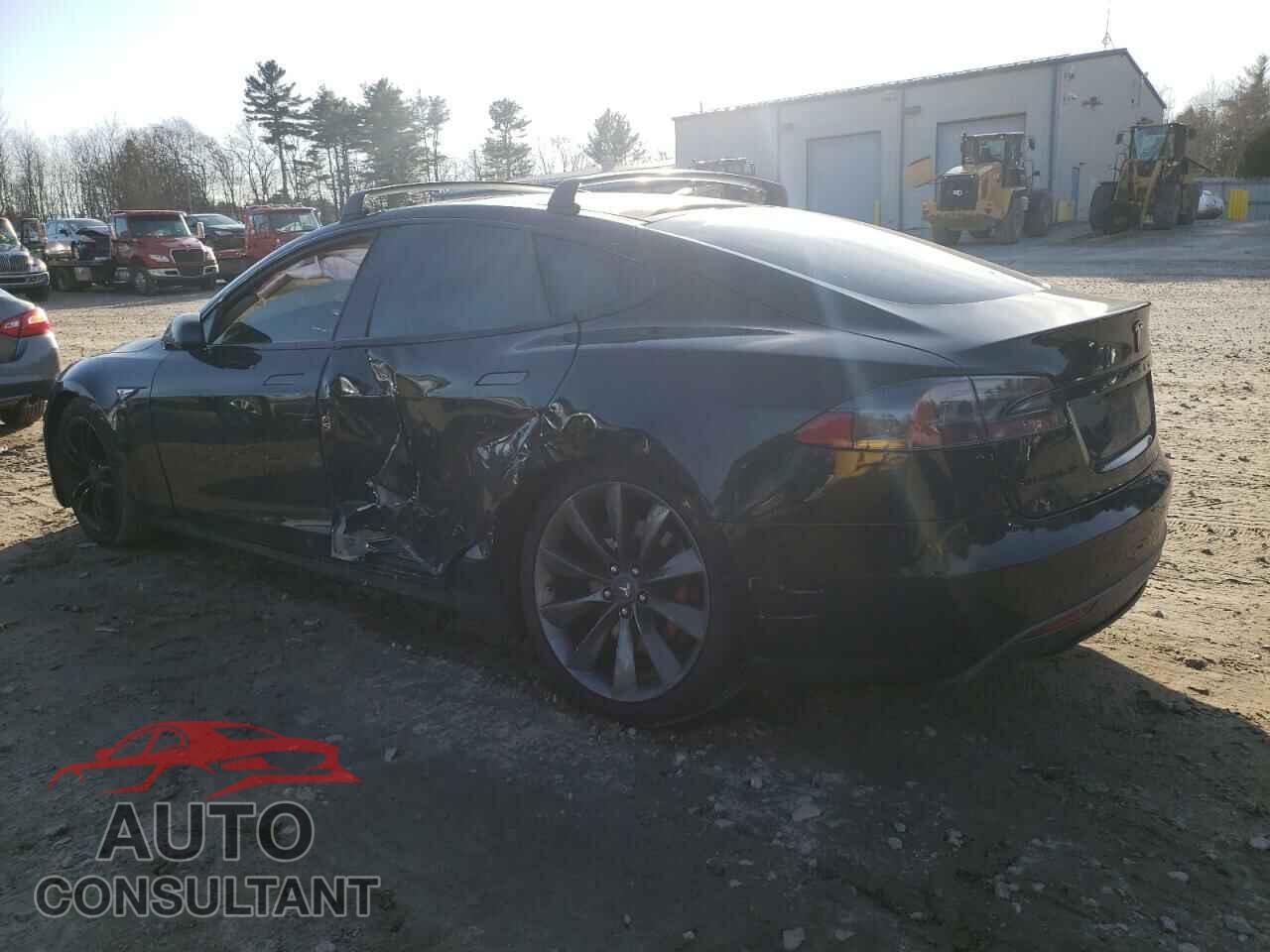 TESLA MODEL S 2015 - 5YJSA1S22FF087906