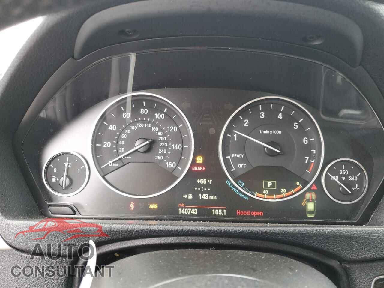 BMW 3 SERIES 2012 - WBA3C1C50CF433169