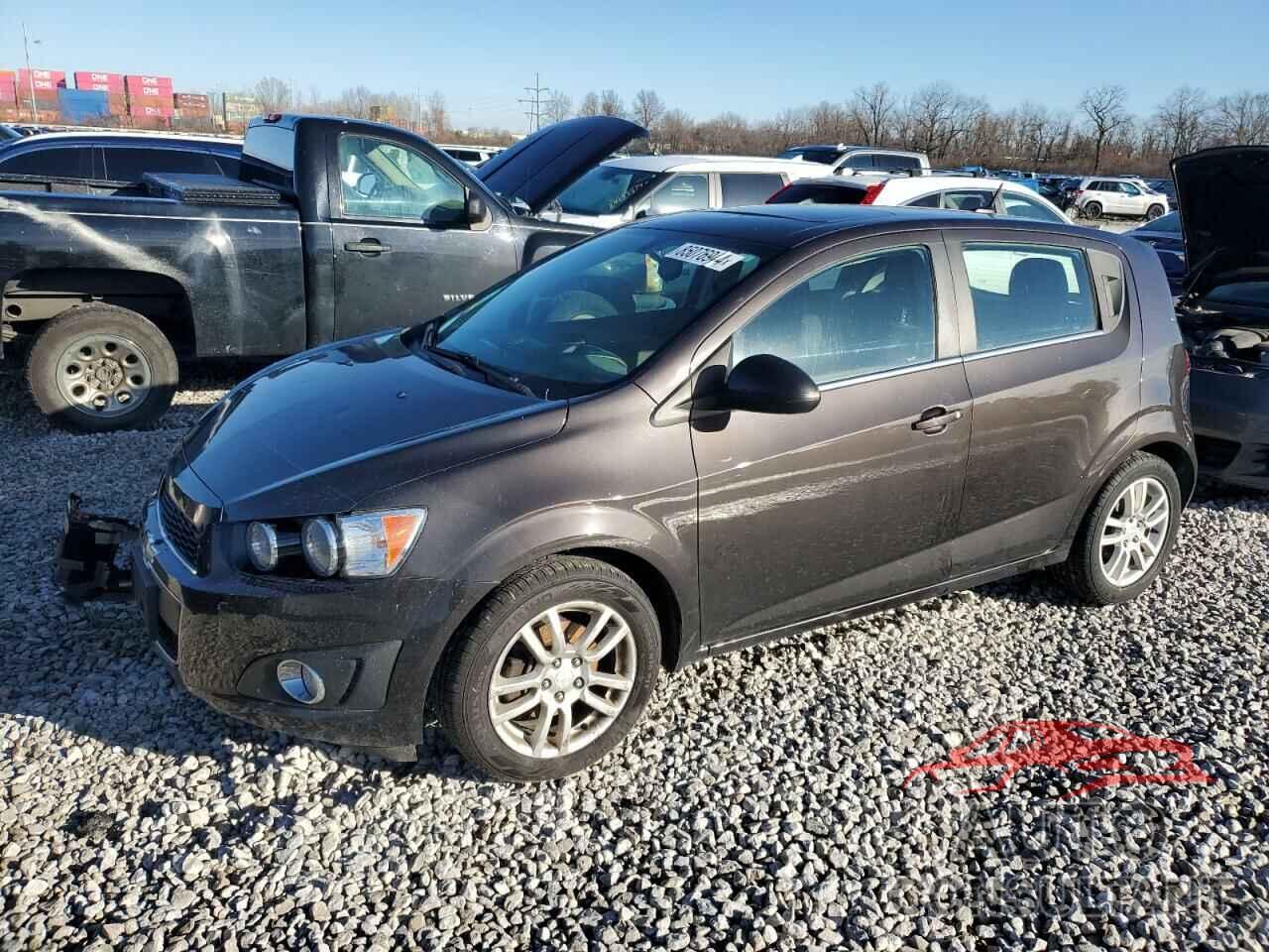 CHEVROLET SONIC 2014 - 1G1JC6SB4E4151042