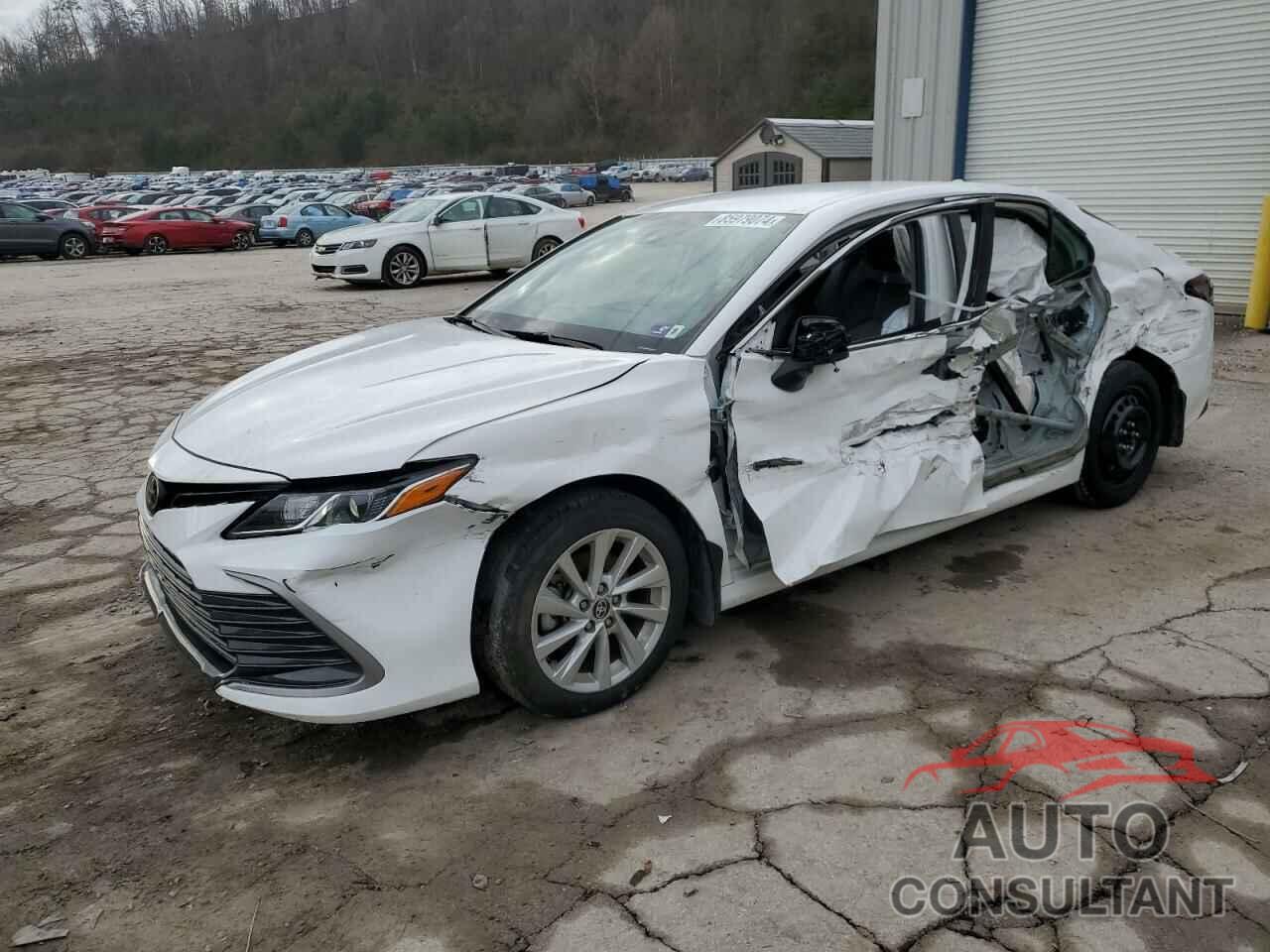 TOYOTA CAMRY 2023 - 4T1C11AK1PU184816
