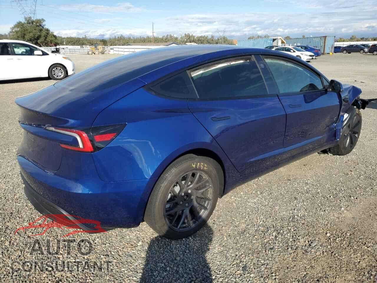 TESLA MODEL 3 2025 - 5YJ3E1EA2SF028750