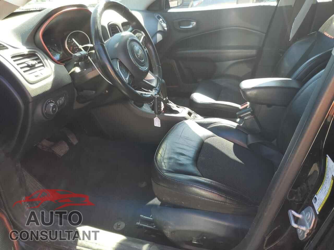 JEEP COMPASS 2018 - 3C4NJDDB2JT455961