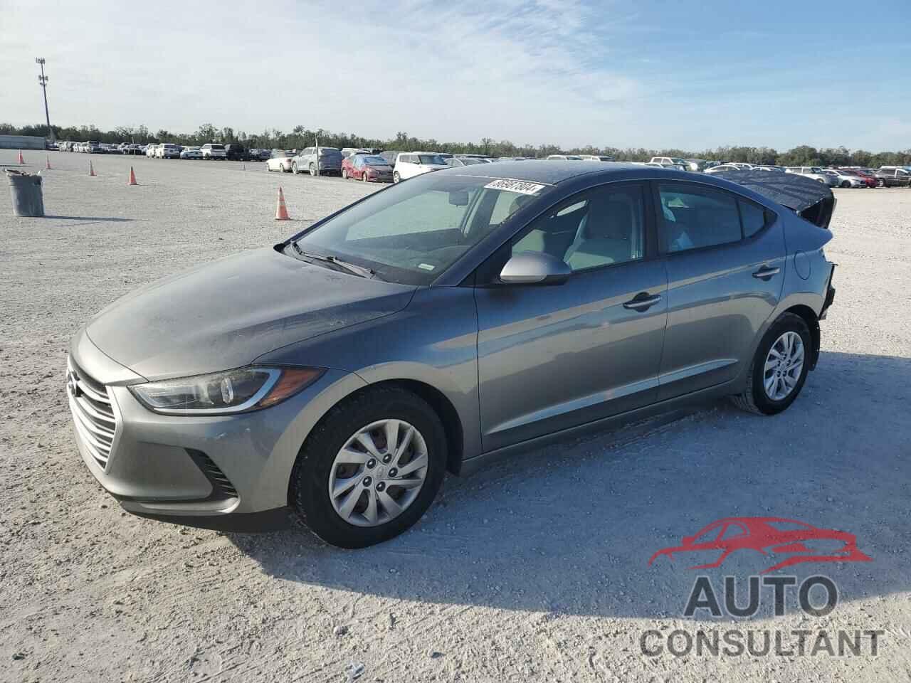 HYUNDAI ELANTRA 2018 - KMHD74LF2JU574951