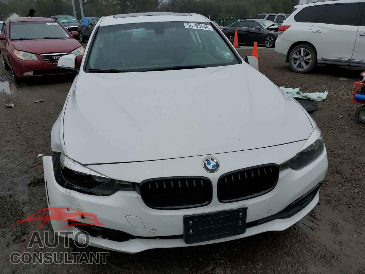 BMW 3 SERIES 2016 - WBA8E5G56GNT40105